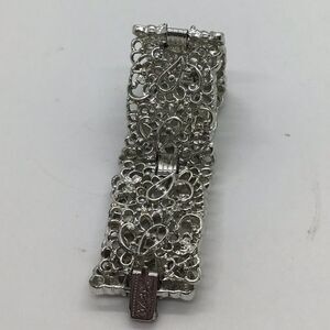 Beautiful Silver Toned Scrolled Lacework Bracelet